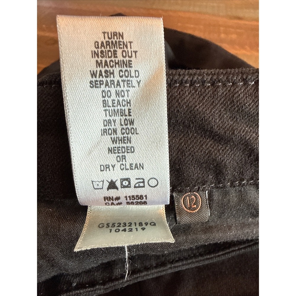 Jen7 Size 12 Bermuda Shorts Black Cuffed Pockets 7 for All Mankind - Picture 16 of 16